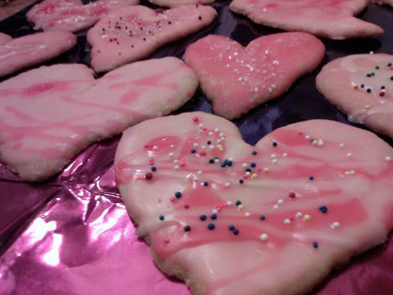 Valentine Individual Heart Shaped Sugar Cookies – No Cookie Cutter Needed