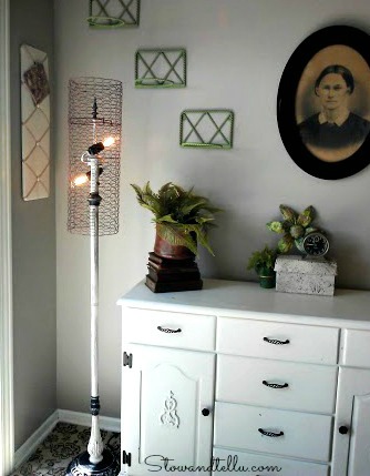 DIY Chicken Wire Lamp Shade