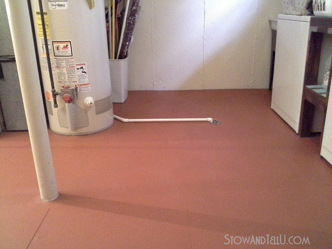 painted-vinyl-basement-floor-laundry-area-http://www.stowandtellu.com