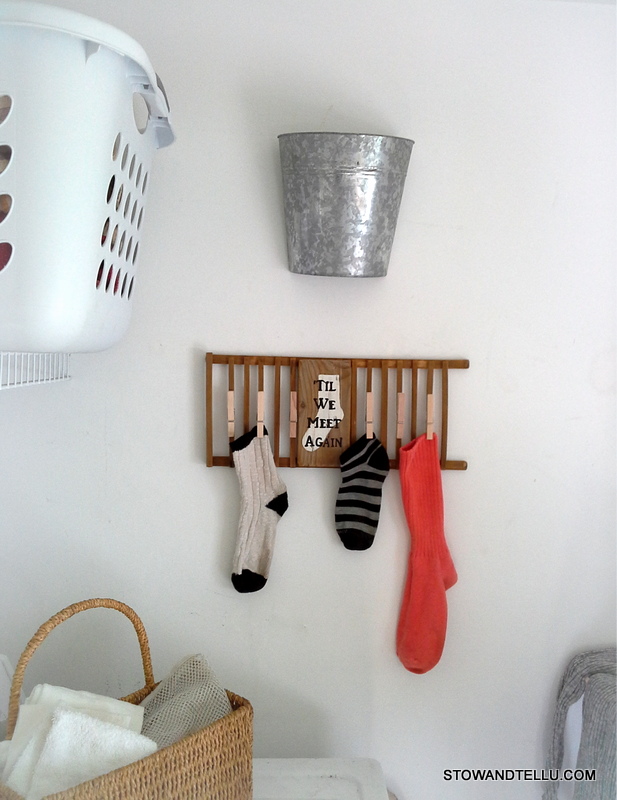 Missing or lost sock diy laundry room sign upcycled from wooden dish rack - StownadTellU.com