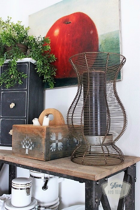 rustic-industrial-open-kitchen-rack-decor | Stowandtellu.com