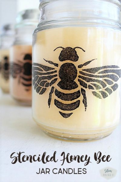 DIY Stenciled honey bee dollar store jar candle craft | Stowandtellu.com