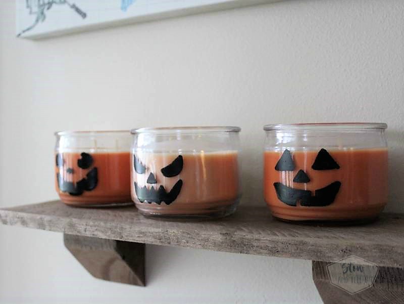 Jack O Lantern Jar Candles | Easy Halloween party decor ideas | Stowandtellu.com