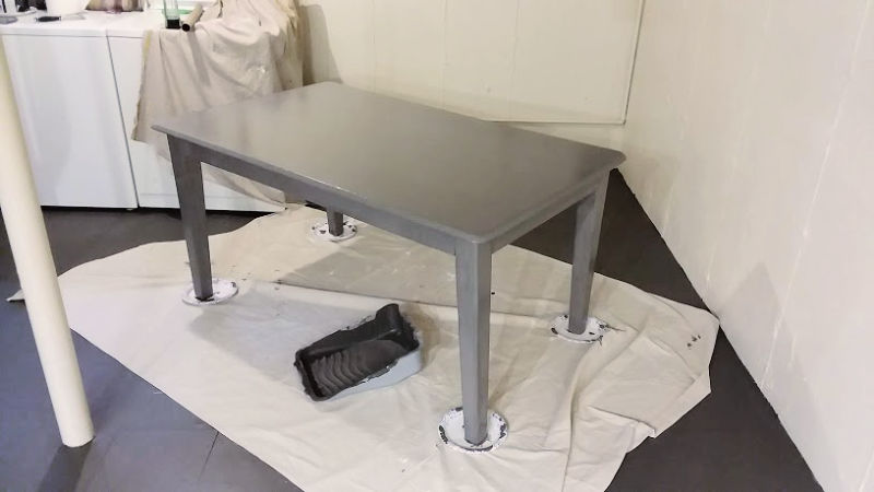 upcycled-painted-laundry-table