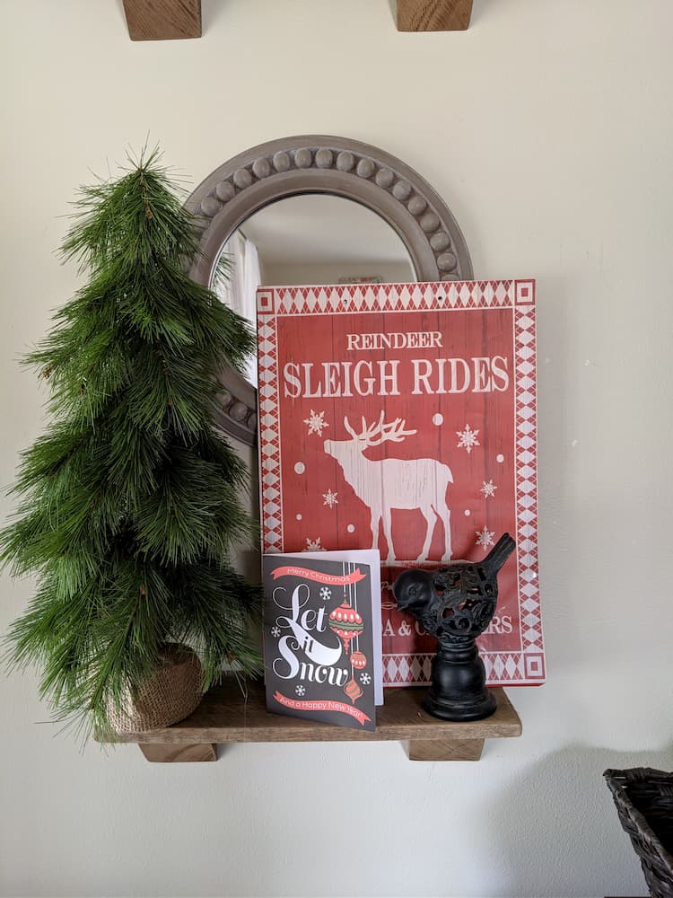 Make-diy-Christmas-signs using gift bags